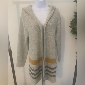 Fall weather duster coat, size medium